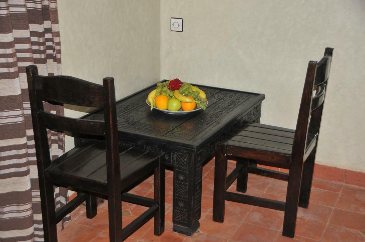 Riad Mhidou Ouled Jelal Exterior foto