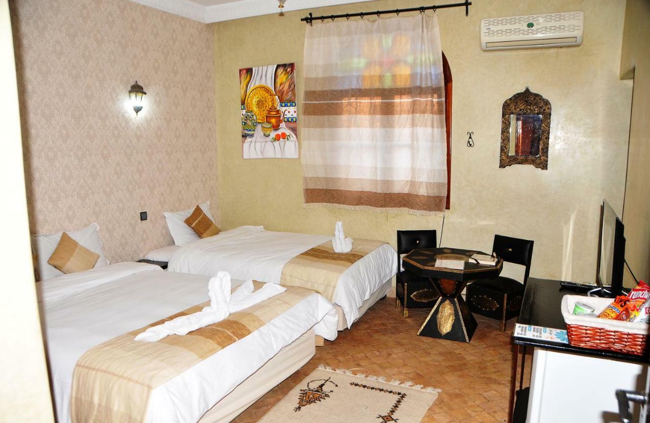 Riad Mhidou Ouled Jelal Exterior foto