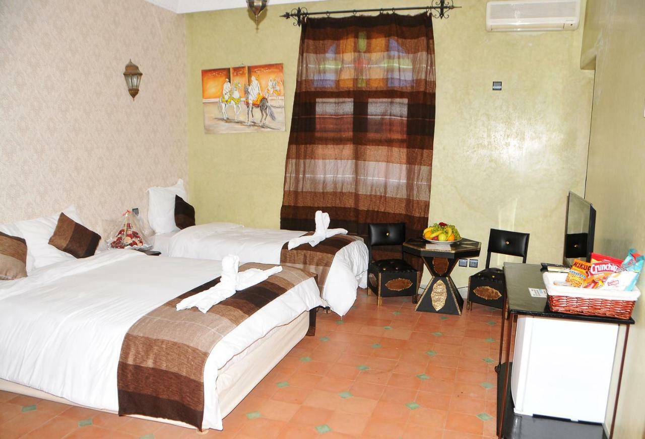 Riad Mhidou Ouled Jelal Exterior foto
